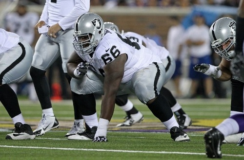 gabe-jackson-nfl-preseason-oakland-raiders-minnesota-vikings-850x560.jpg