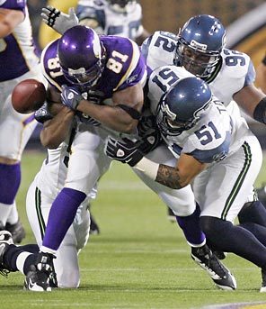 Hawks-Vikes1.jpg