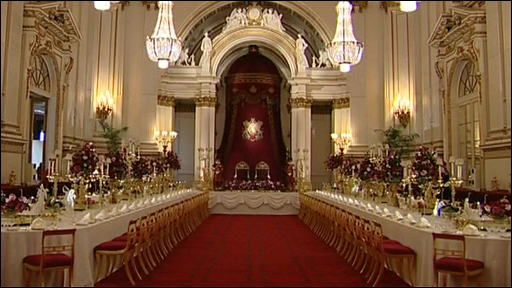 _44863821_palace512.jpg